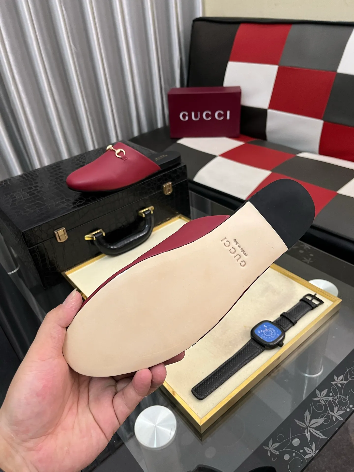 Men's shoes 💰480⌚️⌚️[Gucci] 2024 new season half-slip men's shoes, made of Italian imported first-layer frosted cowhide➕sheepskin lining, original hardware buckle, original combination wear-resistant outsole, real shot 🎬 Very comfortable on the feet, size 36-44